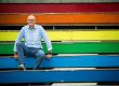 Stembevrijder Lambert op een tribune